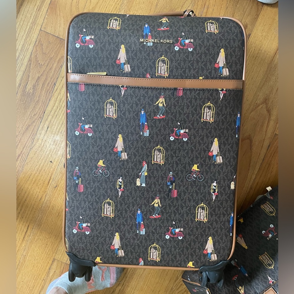 Michael Kors Singature - Jet Set Luggage
